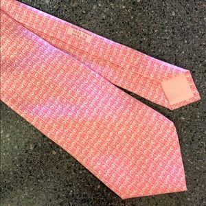 Men's 100% silk Hermes pink dot pattern tie